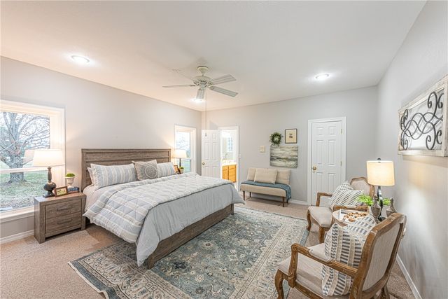 5972 Lamar Pettus Road, Fayetteville, AR 72703