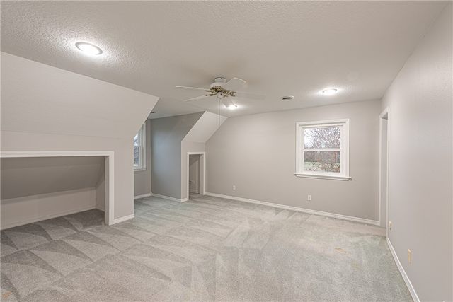 5972 Lamar Pettus Road, Fayetteville, AR 72703