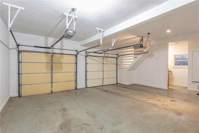 5972 Lamar Pettus Road, Fayetteville, AR 72703