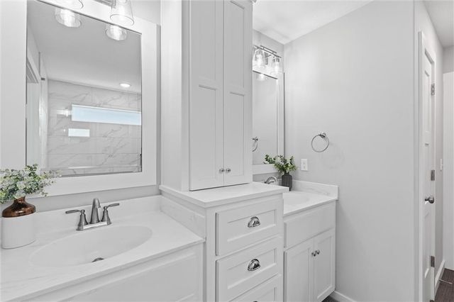 31700 W 164th Court, Gardner, KS 66030