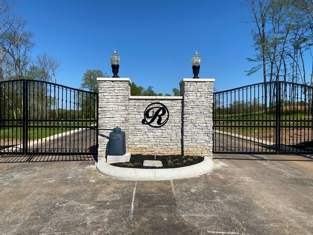 1003 Quillen Way, Lebanon, TN 37087