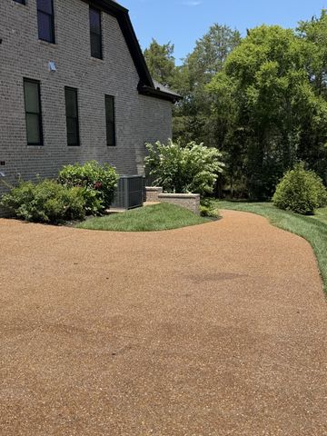 1003 Quillen Way, Lebanon, TN 37087