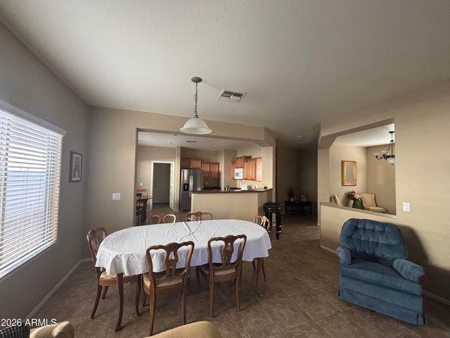 7238 W Candlewood Way, Florence, AZ 85132