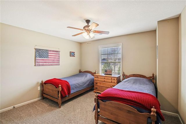 17530 254th Street, Tonganoxie, KS 66086