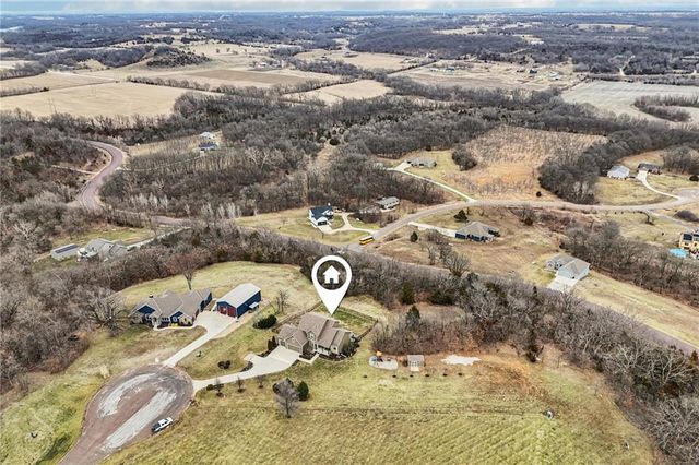 17530 254th Street, Tonganoxie, KS 66086