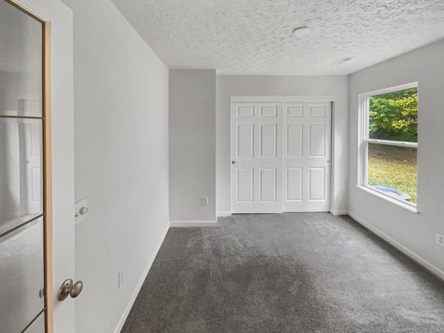 3972 Bannen Trail Drive, Canal Winchester, OH 43110