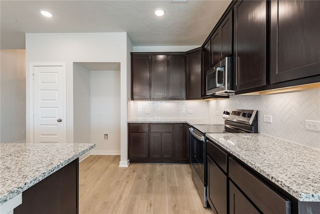 10606 Burgundy Berry Way, Bryan, TX 77845