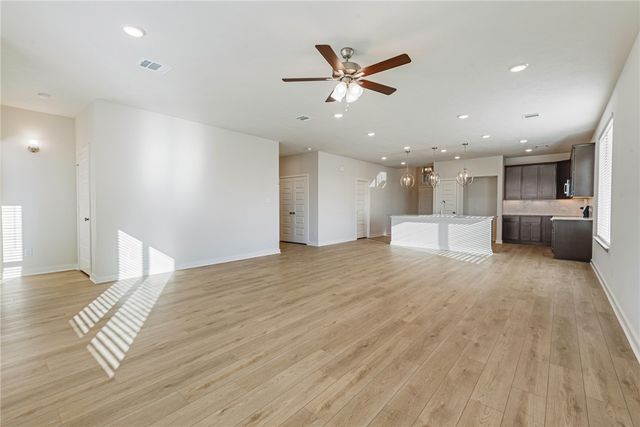 10606 Burgundy Berry Way, Bryan, TX 77845