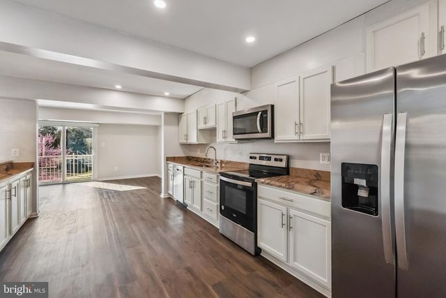 14417 SAGUARO PL, Centreville, VA 20121