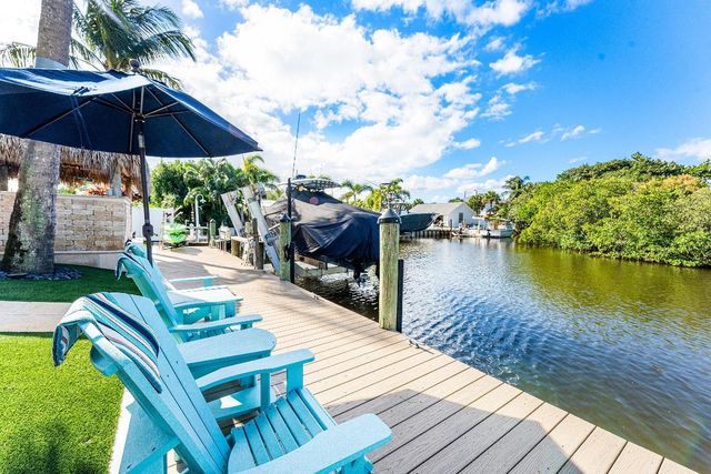 906 Dolphin Drive, Jupiter, FL 33458