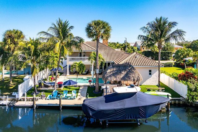 906 Dolphin Drive, Jupiter, FL 33458