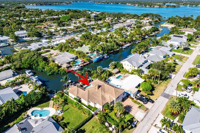 906 Dolphin Drive, Jupiter, FL 33458