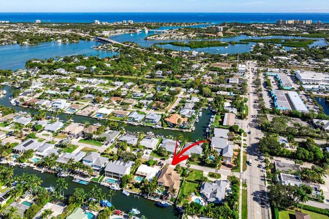 906 Dolphin Drive, Jupiter, FL 33458