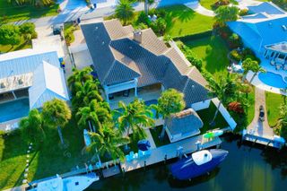906 Dolphin Drive, Jupiter, FL 33458