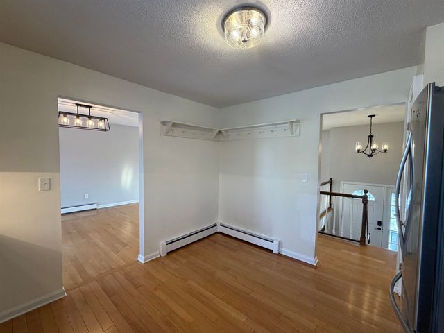 3 Brightview Avenue, Rutland City, VT 05701