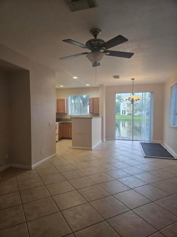 3182 Laurel Ridge Circle, Riviera Beach, FL 33404