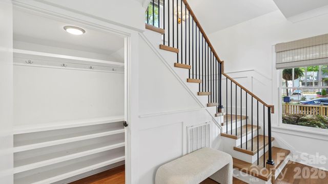 2232 Commonwealth Avenue, Charlotte, NC 28205