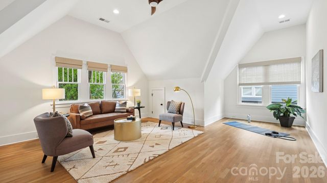 2232 Commonwealth Avenue, Charlotte, NC 28205