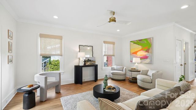 2232 Commonwealth Avenue, Charlotte, NC 28205