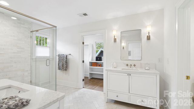 2232 Commonwealth Avenue, Charlotte, NC 28205