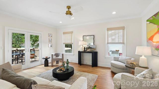 2232 Commonwealth Avenue, Charlotte, NC 28205