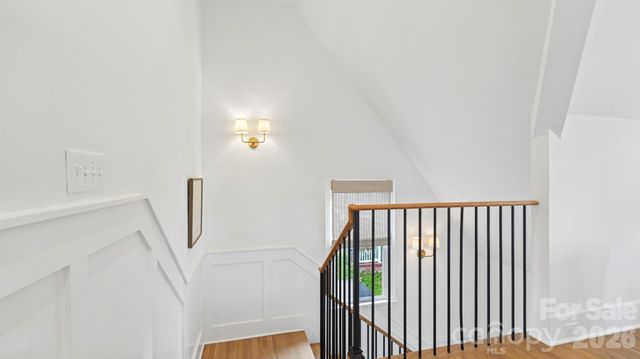 2232 Commonwealth Avenue, Charlotte, NC 28205