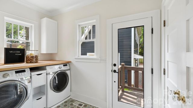 2232 Commonwealth Avenue, Charlotte, NC 28205