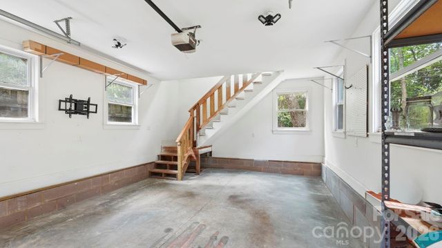 2232 Commonwealth Avenue, Charlotte, NC 28205