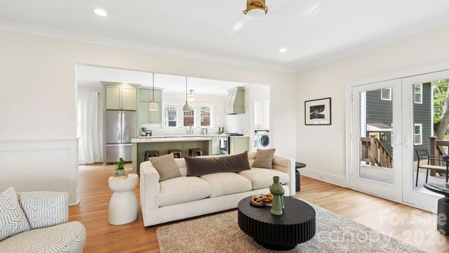 2232 Commonwealth Avenue, Charlotte, NC 28205