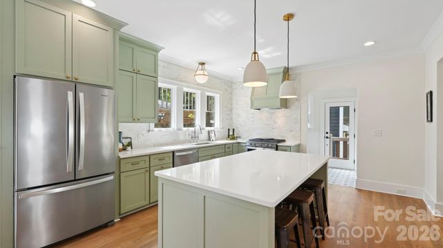 2232 Commonwealth Avenue, Charlotte, NC 28205