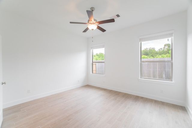 10574 Wild Chives, Conroe, TX 77385
