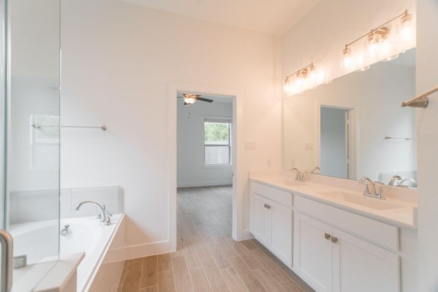 10574 Wild Chives, Conroe, TX 77385