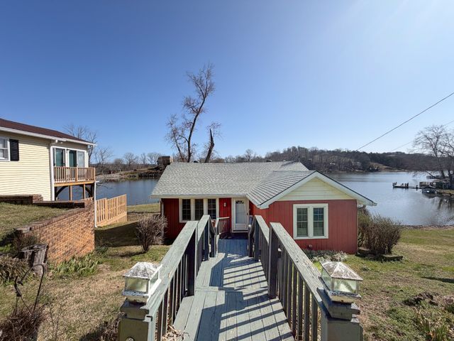 2701 Clear Creek Rd, Pulaski, TN 38478