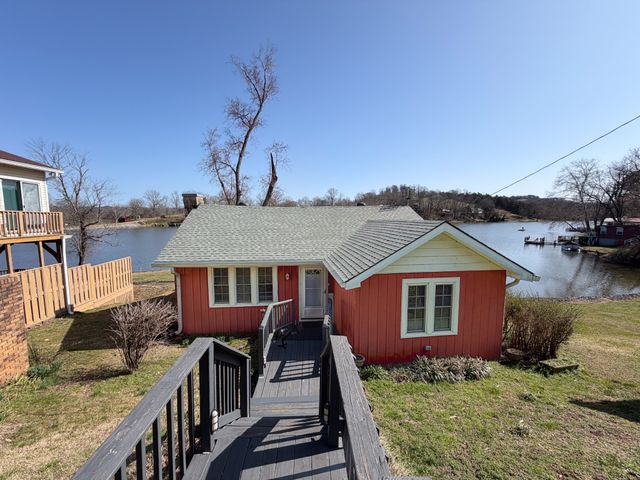 2701 Clear Creek Rd, Pulaski, TN 38478