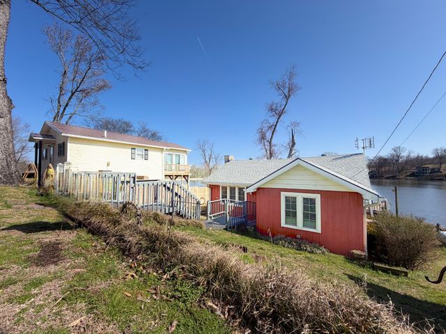 2701 Clear Creek Rd, Pulaski, TN 38478