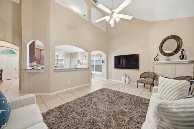 5106 Westwood Pines Drive, Katy, TX 77449