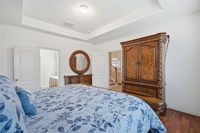5106 Westwood Pines Drive, Katy, TX 77449
