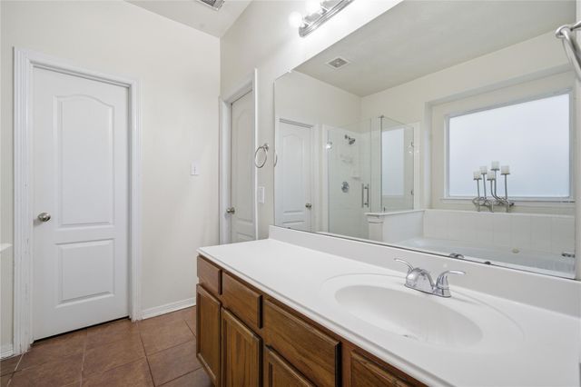 5106 Westwood Pines Drive, Katy, TX 77449