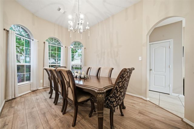 5106 Westwood Pines Drive, Katy, TX 77449