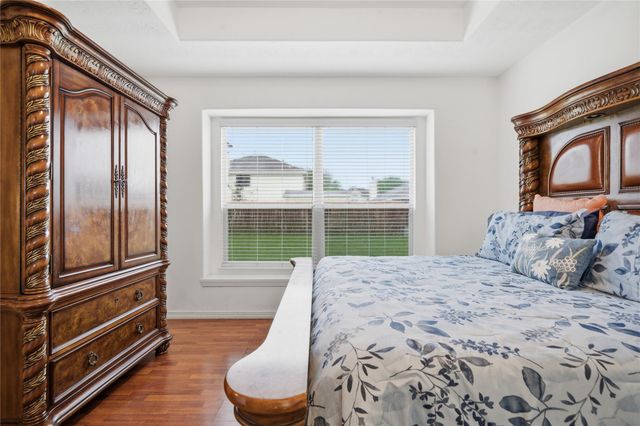 5106 Westwood Pines Drive, Katy, TX 77449