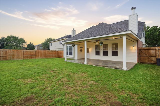 5106 Westwood Pines Drive, Katy, TX 77449