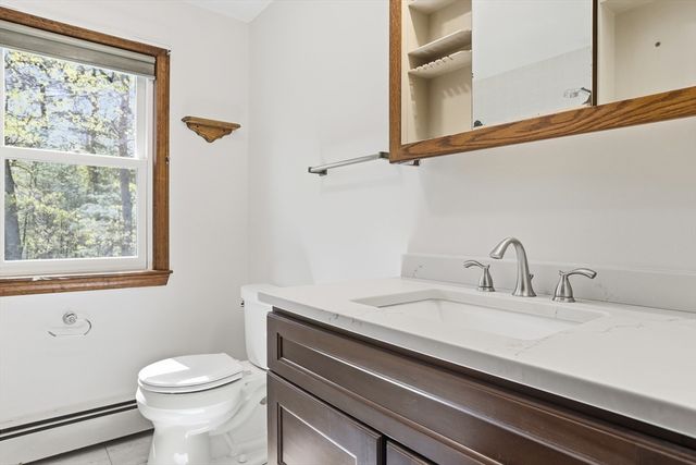 3 Checkerberry Lane, Littleton, MA 01460