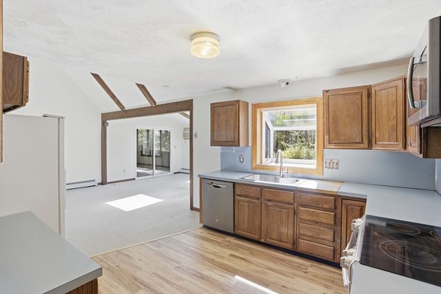 3 Checkerberry Lane, Littleton, MA 01460