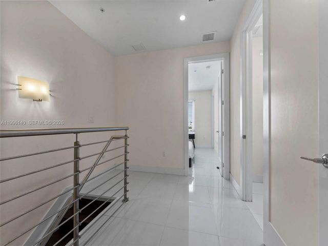 10265 NW 63rd Ter 205, Doral, FL 33178