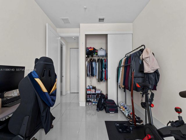 10265 NW 63rd Ter 205, Doral, FL 33178