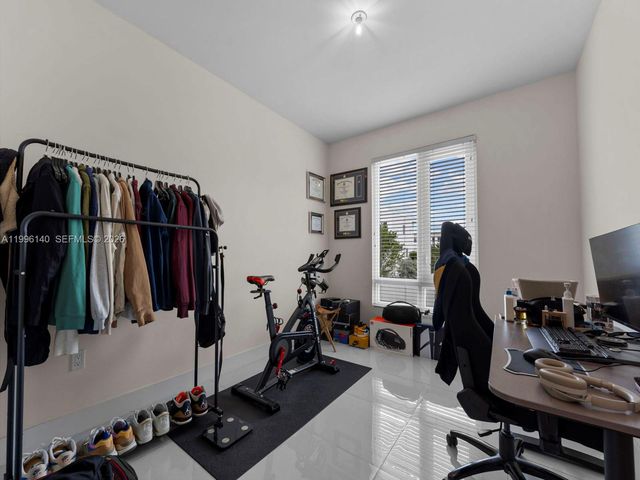 10265 NW 63rd Ter 205, Doral, FL 33178