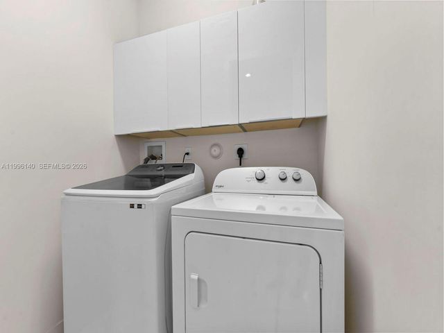 10265 NW 63rd Ter 205, Doral, FL 33178