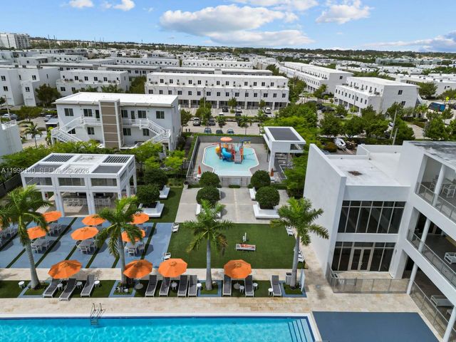 10265 NW 63rd Ter 205, Doral, FL 33178