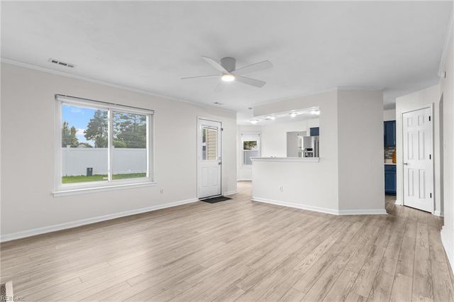 3205 Vermeer DR, Virginia Beach, VA 23453