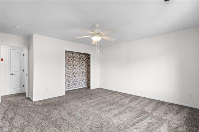 3205 Vermeer DR, Virginia Beach, VA 23453
